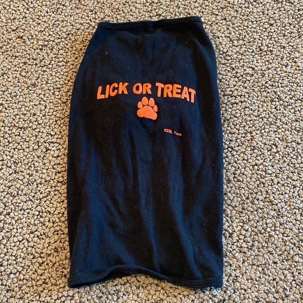 Halloween Lick or Treat Dog Shirt Size Large